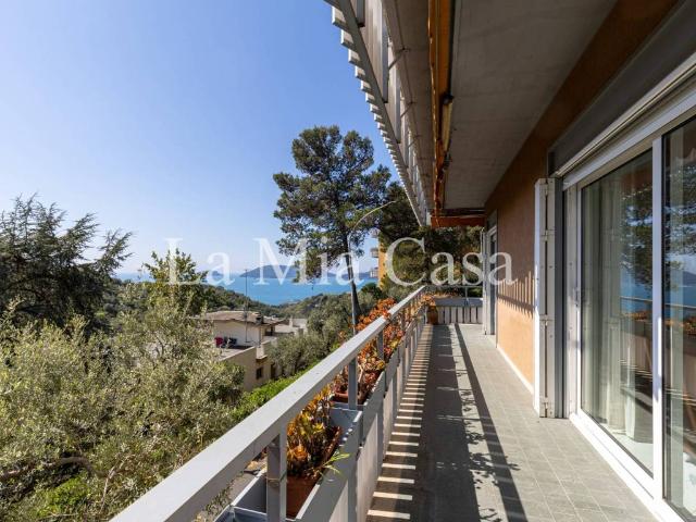 Appartamento in vendita a Lerici SP
