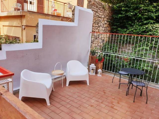 Appartamento in vendita a Lerici SP