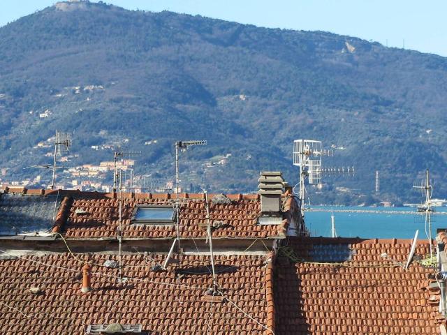 Appartamento in vendita a Lerici SP
