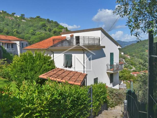 Appartamento in vendita a Lerici SP