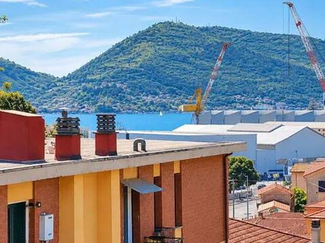Appartamento in vendita a Lerici SP
