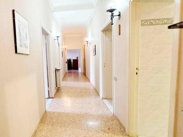 Appartamento in vendita a Lerici SP