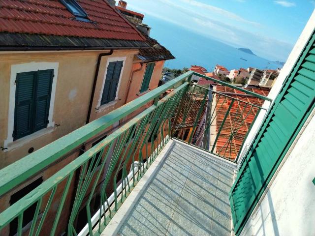 Appartamento in vendita a Lerici SP