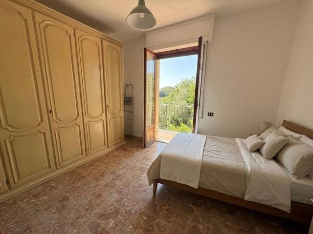 Appartamento in vendita a Lerici SP