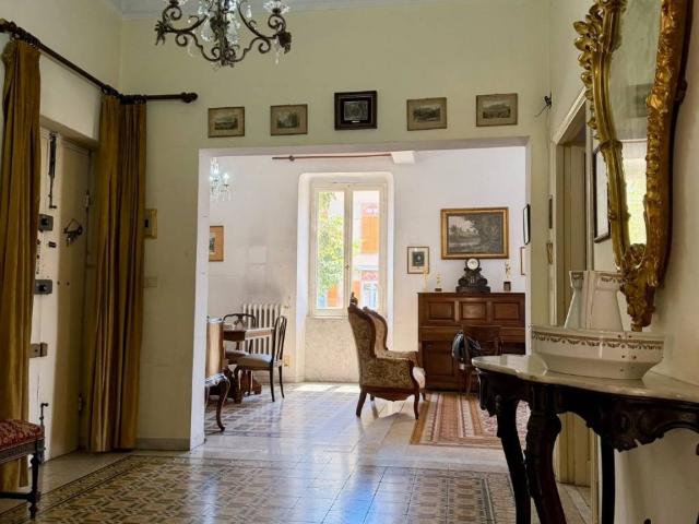 Appartamento in vendita a Levanto SP