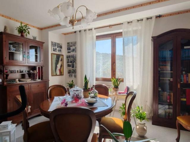 Appartamento in vendita a Licciana Nardi MS