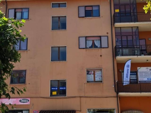 Appartamento in vendita a Lioni AV