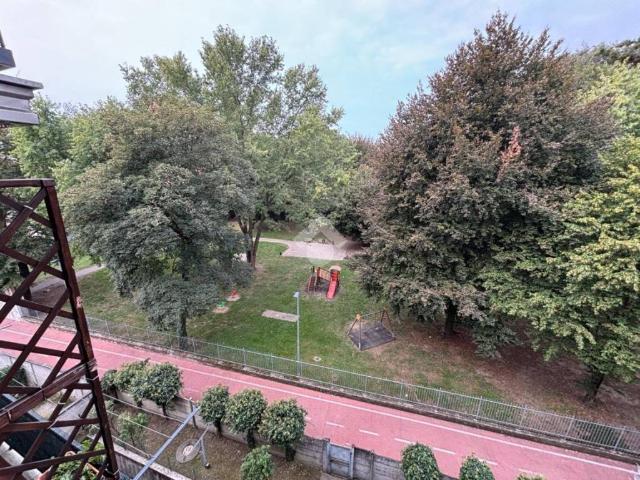 Appartamento in vendita a Limbiate MB