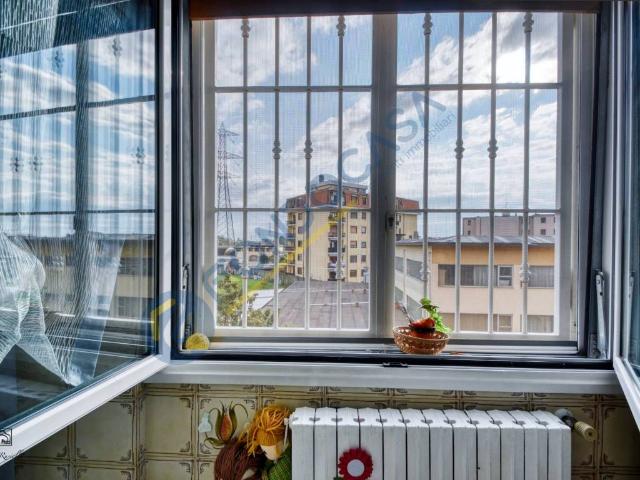 Appartamento in vendita a Limbiate MB