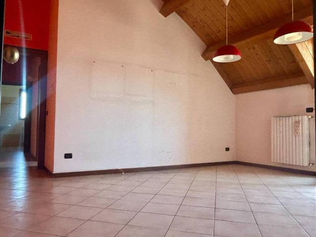 Appartamento in vendita a Limbiate MB