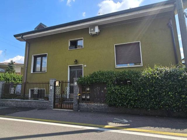 Appartamento in vendita a Limbiate MB