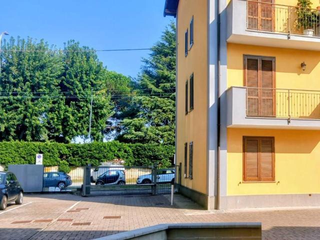 Appartamento in vendita a Limido Comasco CO