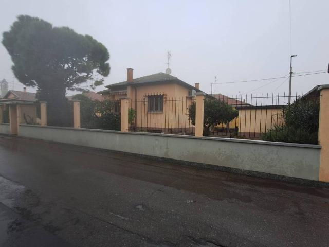 Villa in vendita a Linarolo PV