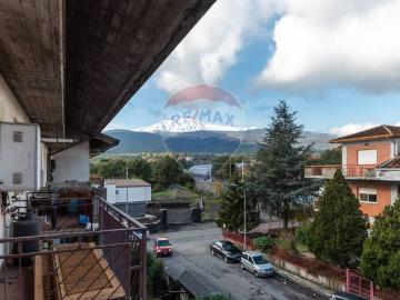 Appartamento in vendita a Linguaglossa CT