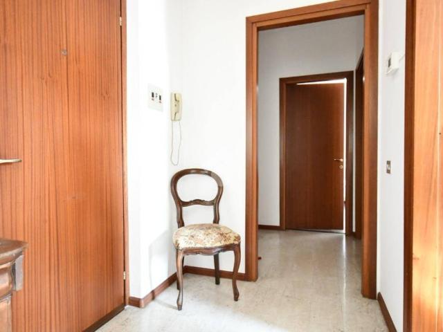 Appartamento in vendita a Lipomo CO