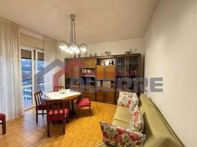 Appartamento in vendita a Lipomo CO