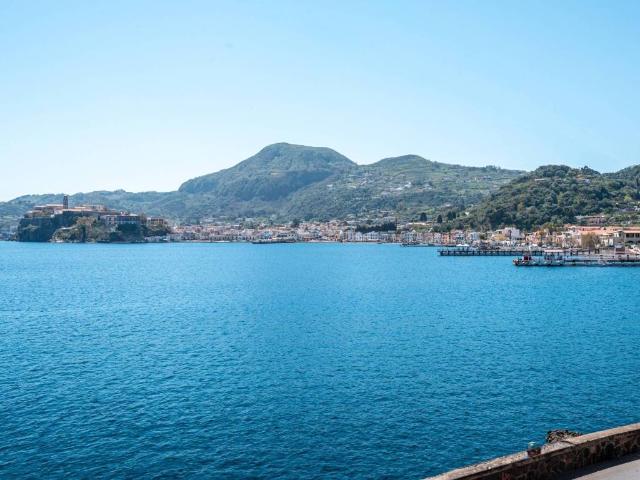 Appartamento in vendita a Lipari ME
