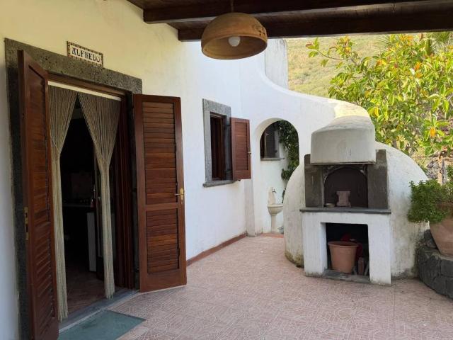 Appartamento in vendita a Lipari ME