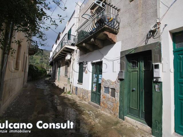 Appartamento in vendita a Lipari ME