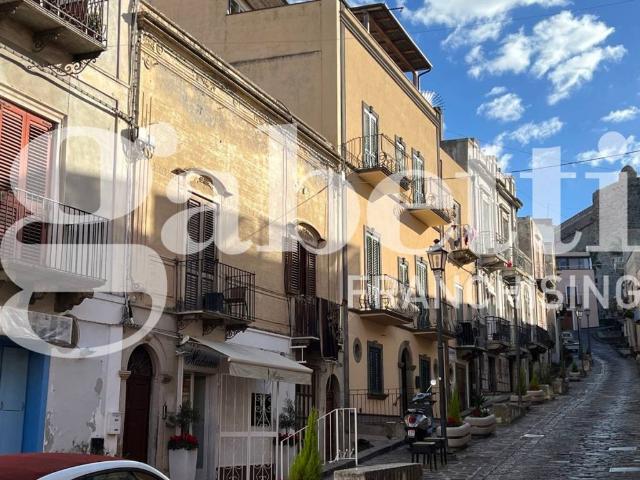 Appartamento in vendita a Lipari ME