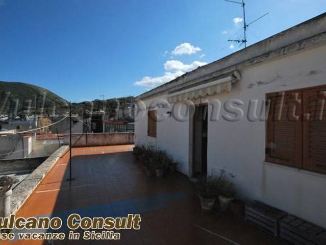Appartamento in vendita a Lipari ME