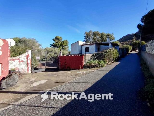 Appartamento in vendita a Lipari ME