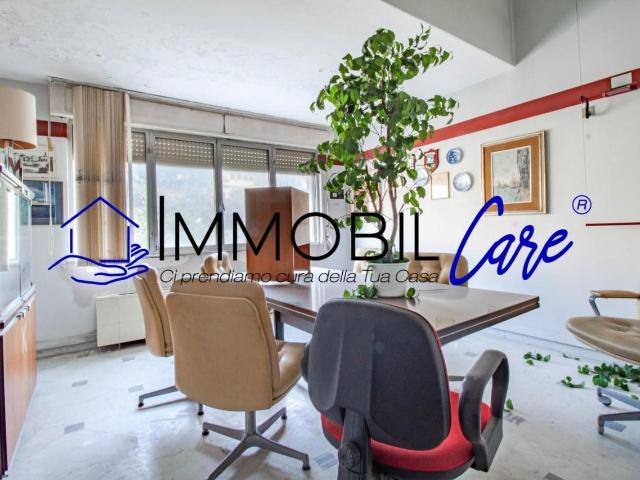 Appartamento in vendita a Livorno