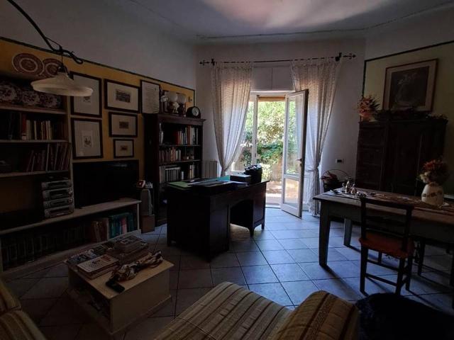 Appartamento in vendita a Livorno