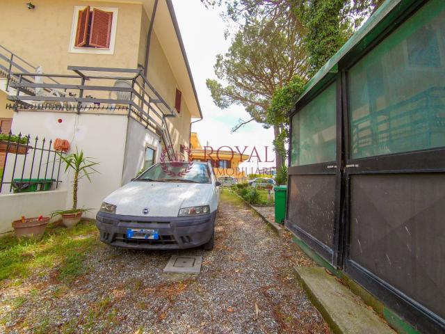 Appartamento in vendita a Livorno, Collesalvetti