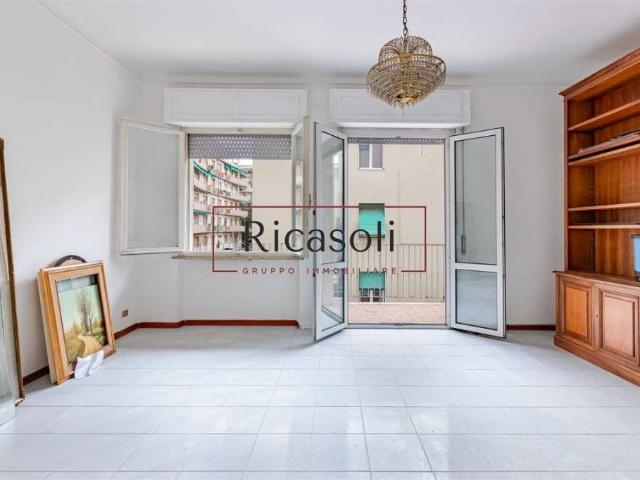 Appartamento in vendita a Livorno, Fabbricotti
