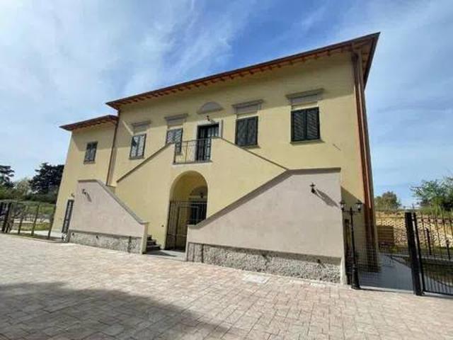 Appartamento in vendita a Livorno LI