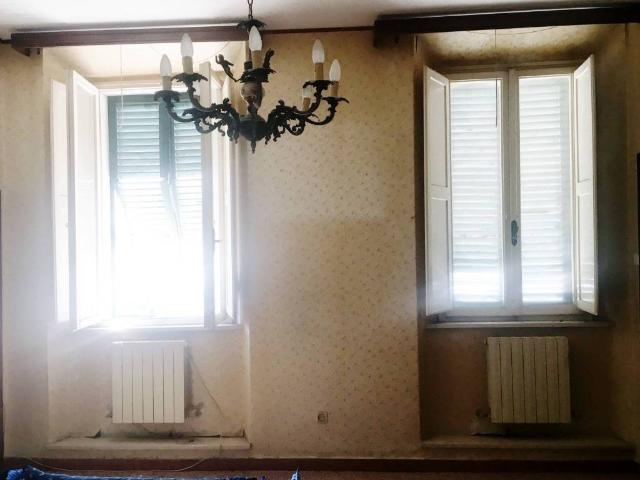 Appartamento in vendita a Livorno LI