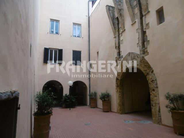 Appartamento in vendita a Livorno LI