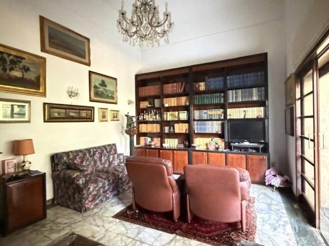Villa in vendita a Livorno LI