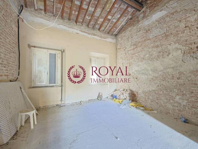 Appartamento in vendita a Livorno LI