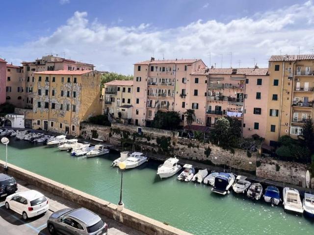 Appartamento in vendita a Livorno LI