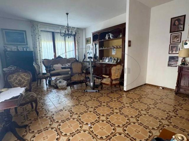 Appartamento in vendita a Livorno LI