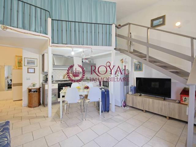 Appartamento in vendita a Livorno LI