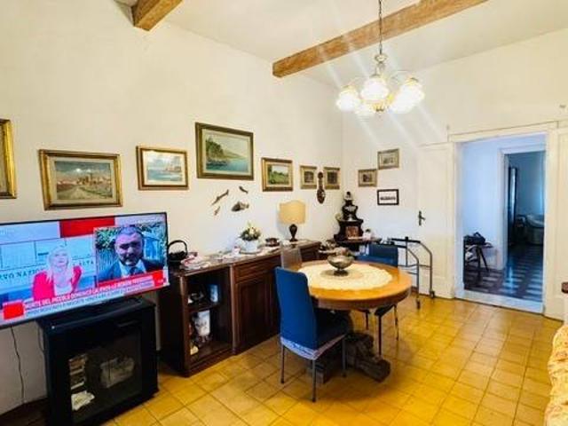 Appartamento in vendita a Livorno LI