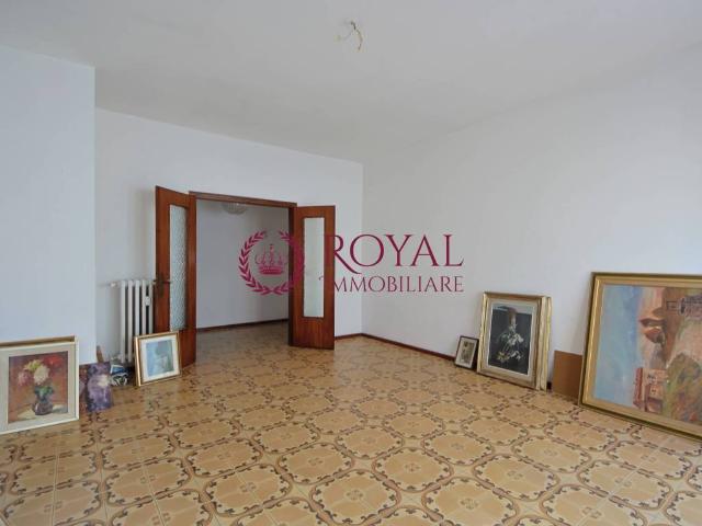 Appartamento in vendita a Livorno LI