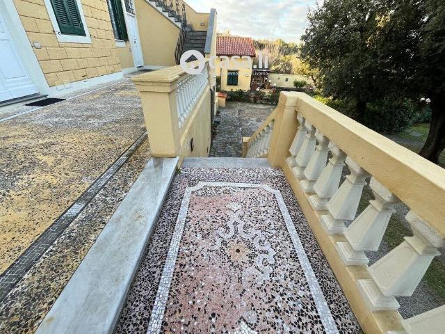 Appartamento in vendita a Livorno LI