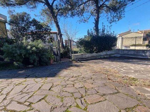 Appartamento in vendita a Livorno LI