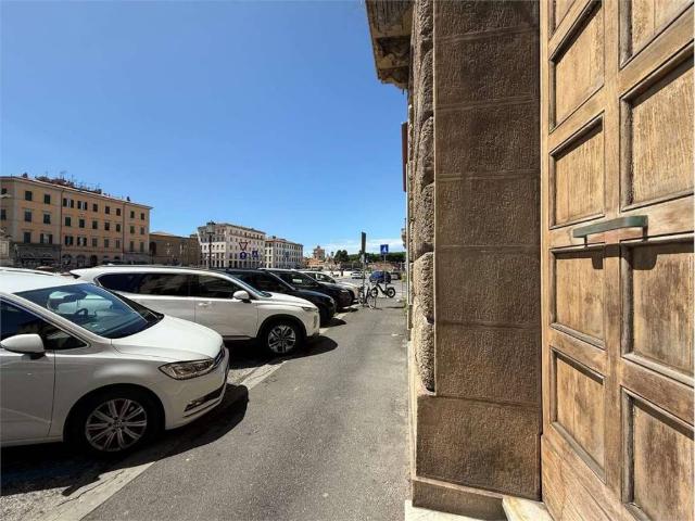 Appartamento in vendita a Livorno LI
