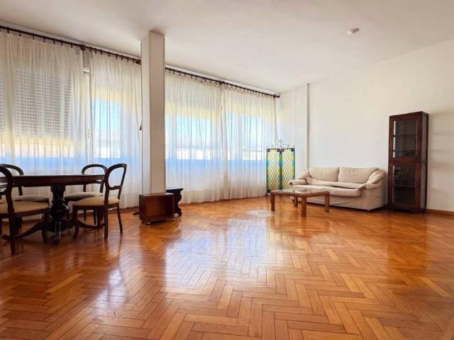 Appartamento in vendita a Livorno LI