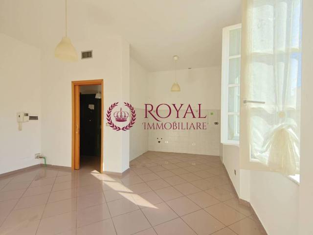 Appartamento in vendita a Livorno LI