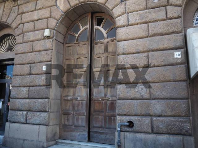 Appartamento in vendita a Livorno LI