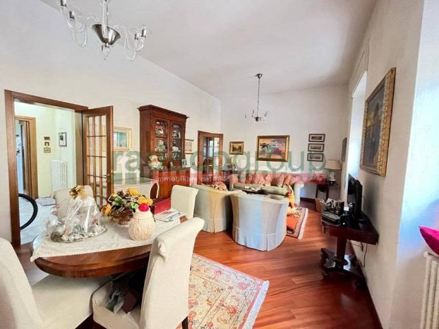 Appartamento in vendita a Livorno LI