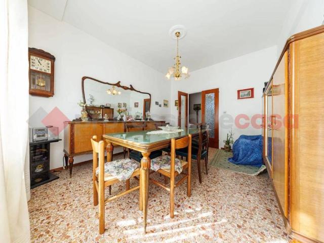 Appartamento in vendita a Livorno LI
