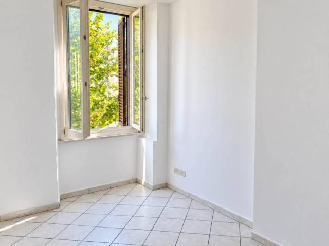 Appartamento in vendita a Livorno LI