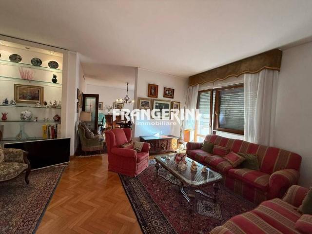 Appartamento in vendita a Livorno LI